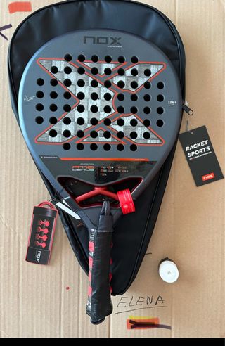 Pala Nox AT10 Genius Agustín Tapia