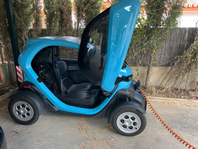 Renault Twizy 2021 - foto 1