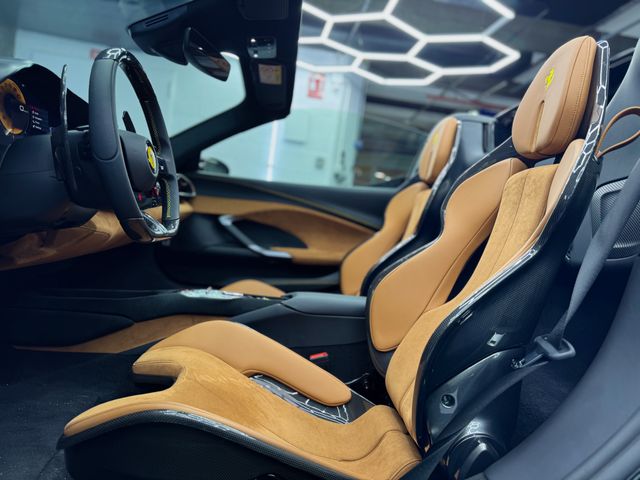 Ferrari 296 GTS!