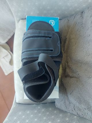 Zapatos postquirúrgicos
