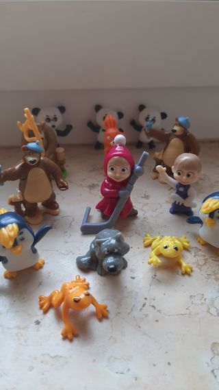 12 Pupazzi Masha e Orso Kinder