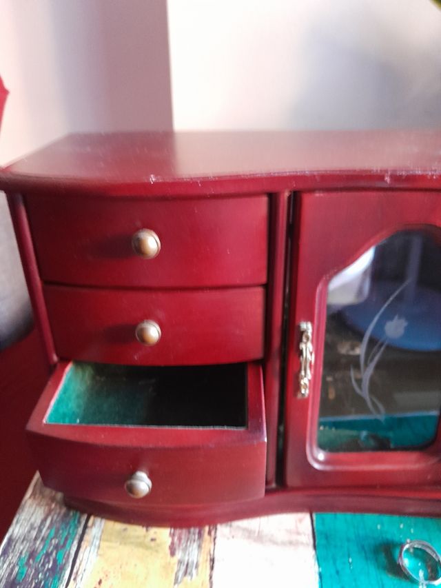 Joyero antiguo de madera