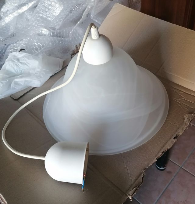 Lampadario a sospensione bianco sfumato