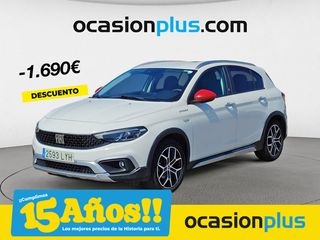 Fiat Tipo 1.5 Hybrid Cross DCT 97 kW (130 CV)