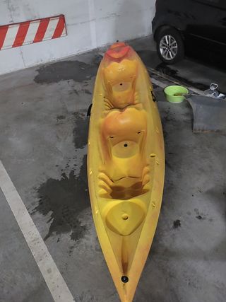 Kayak rígido para dos personas. Marca La Noria.