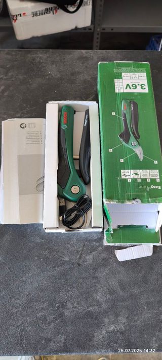 Tijeras de podar inalámbricas Bosch EasyPrune