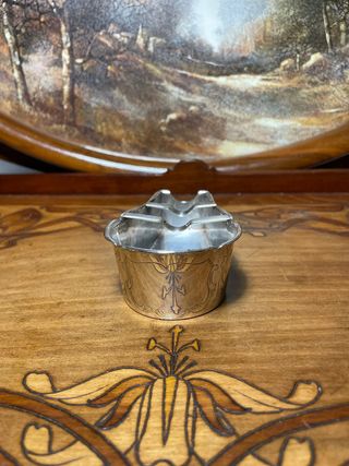 Cendrier/Posacenere in Argento Cesellato Floreale