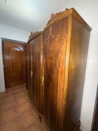 Armario clásico francés madera