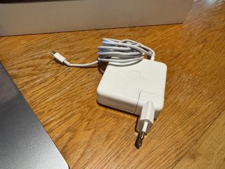 MacBook Pro 15" 2018 i7 16GB RAM