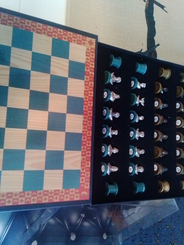 Scacchi classici in terracotta