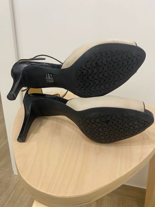 Scarpe Geox Respira beige e nere