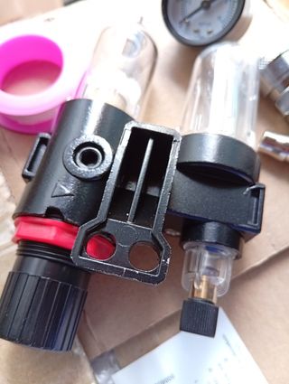 FRL (Filtro-Regulador-Lubricador)  sist neumático 