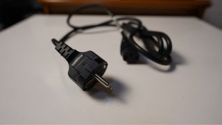 Cable alimentación PC - Conector IEC C7