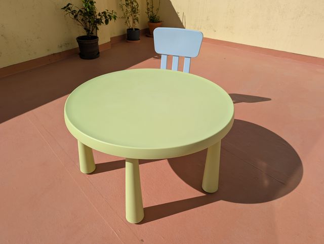 Mesa infantil IKEA MAMMUT, verder pistacho 