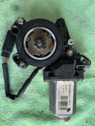Motor elevalunas Ford Transit 2000-2013 (2 pin)