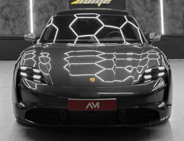 Porsche Taycan Turbo S 2021!
