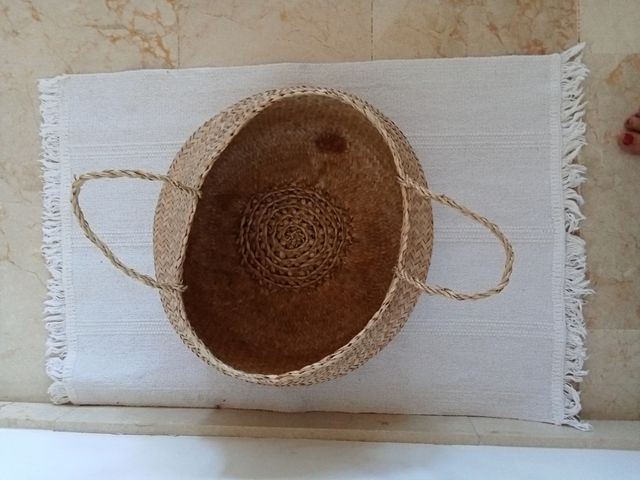 Cesta mimbre marrón