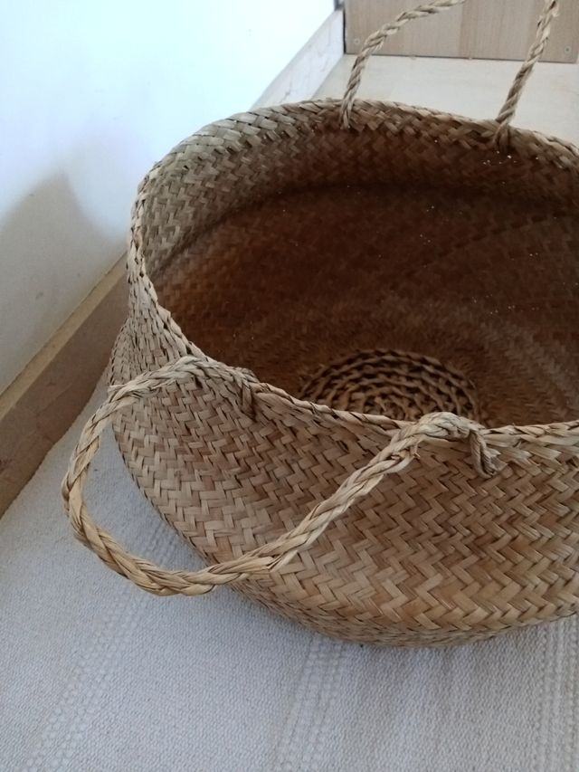 Cesta mimbre marrón