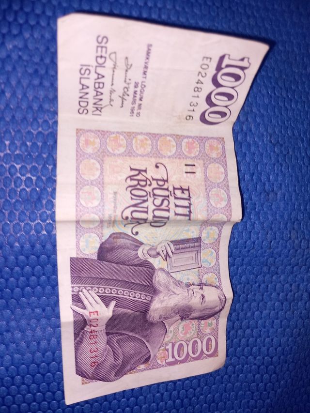 BILLETES DE VARIOS PAISES