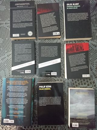 Lote 9 libros de novela policíaca y crímenes 