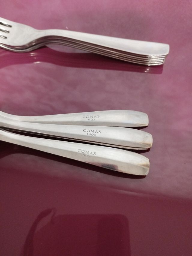 Tenedor de postres de metal inox