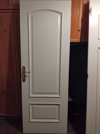 Puerta interior madera