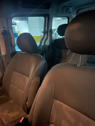 Peugeot Partner 2009