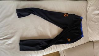 Chándal Real Madrid Adidas.Uno azul y otro granate