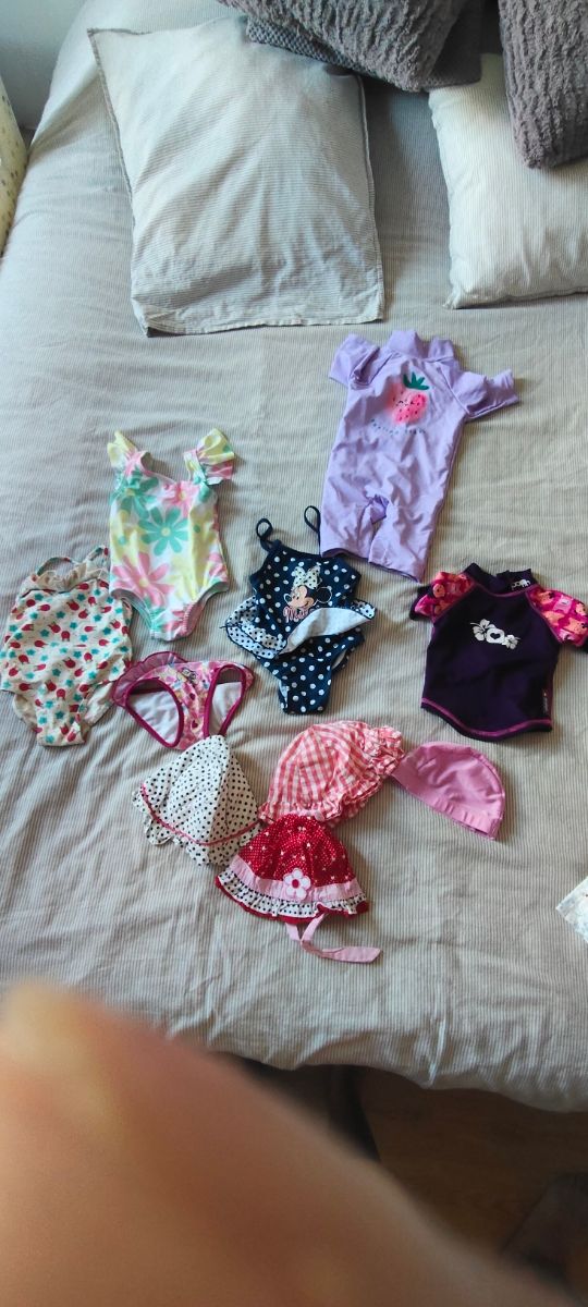 Bañadores y gorros bebé niña (2-3 años)