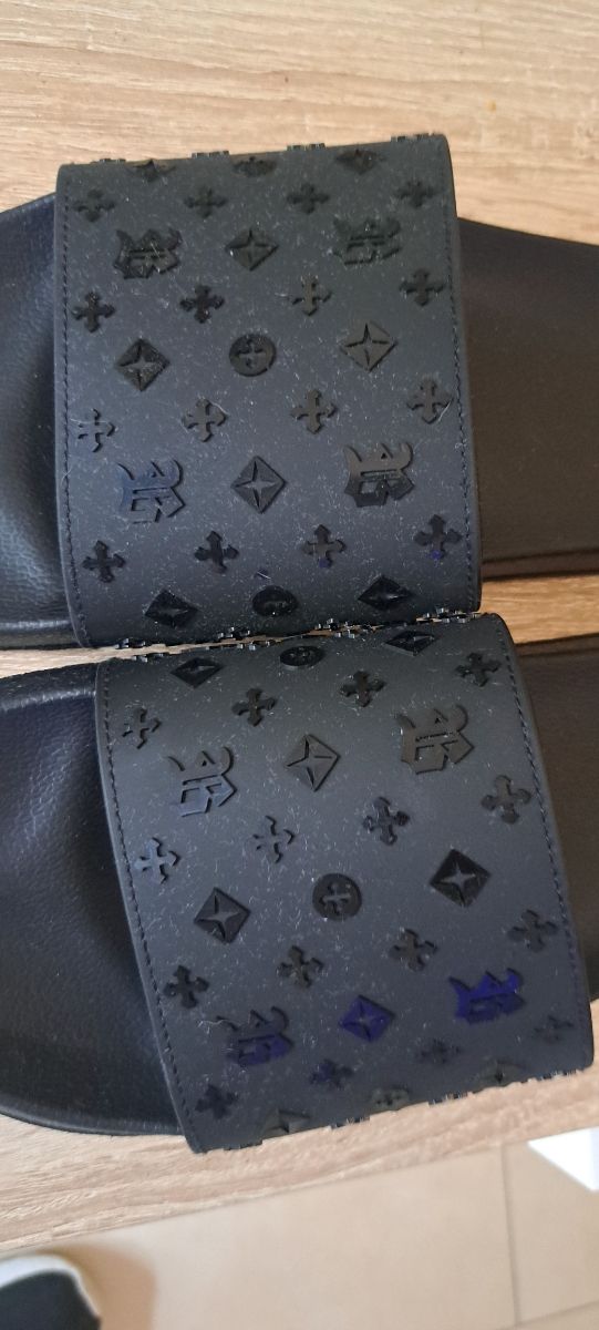 Chanclas Louis Vuitton 46 - Negras