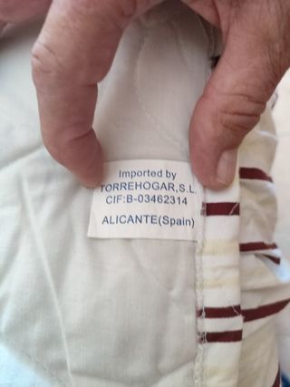 Edredón y cortinas de tela