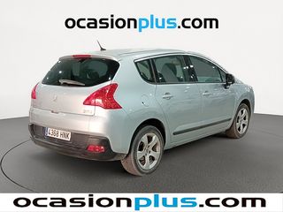 Peugeot 3008 2.0 HDI Premium FAP 110 kW (150 CV)