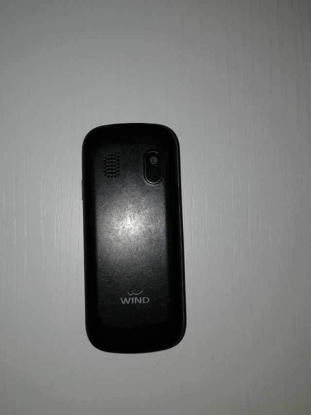 Cellulare Alcatel Vintage, caricabatterie incluso