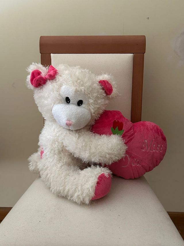 Oso de peluche tierno