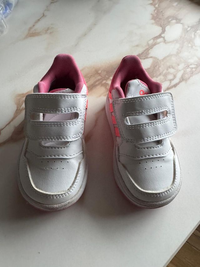 Zapatillas Adidas niña velcro