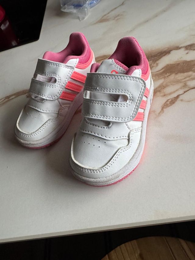 Zapatillas Adidas niña velcro