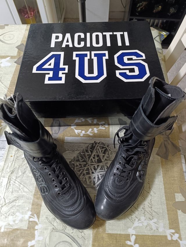 Stivaletti Cesare Paciotti nero in pelle