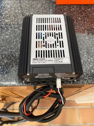 Cargador Batería 12V 21A