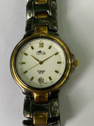 Reloj Lotus Titanium - Dorado y Plata
