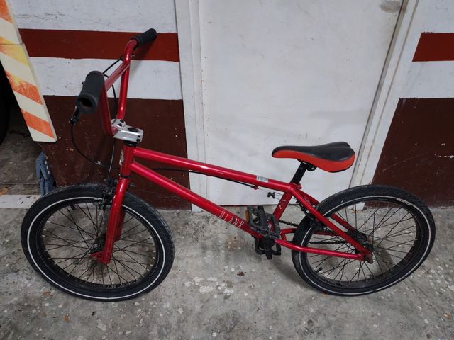 Bicicleta BMX Blank