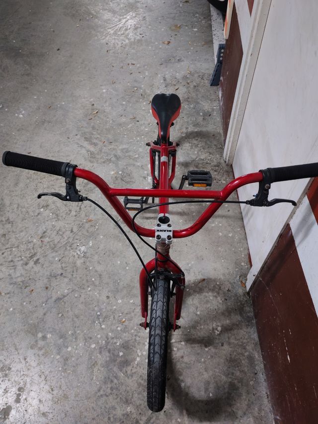 Bicicleta BMX Blank