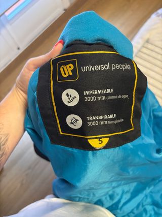 Abrigo Universal People S - Impermeable