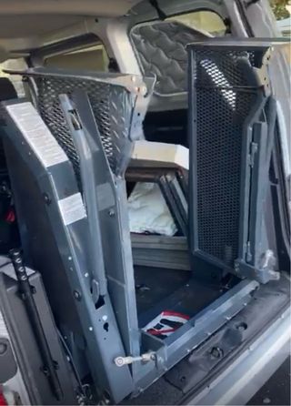 Plataforma elevadora PMR coche