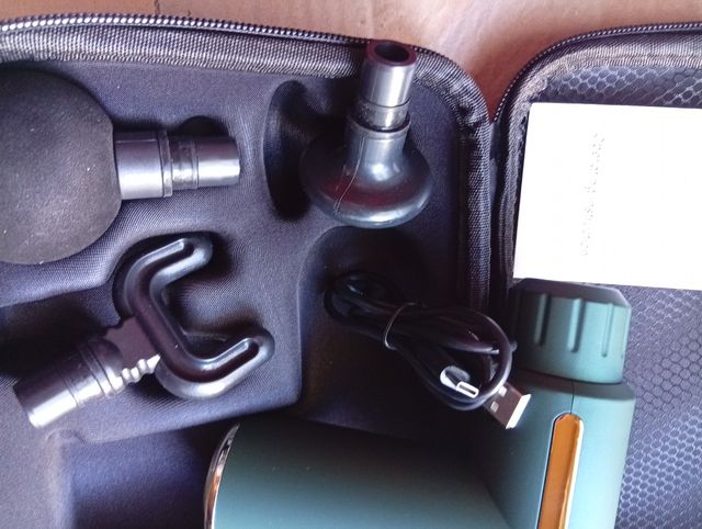 Estuche masajeador nuevo