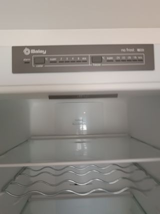 Nevera Balay grande, seminueva