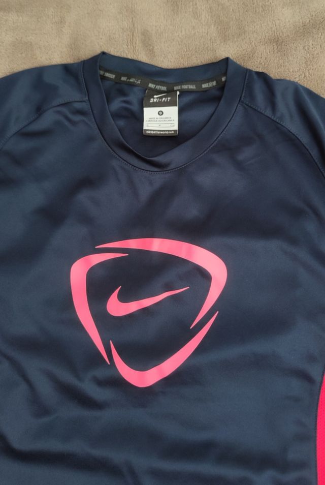 Camiseta Nike Dri-FIT Mujer