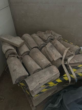 Tejas antiguas de barro