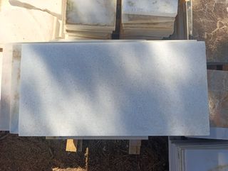 Losas mármol Blanco Luna