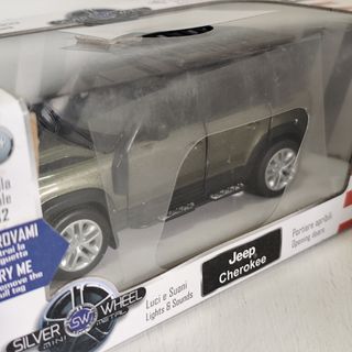 Jeep Cherokee - Modellino Auto 1:32