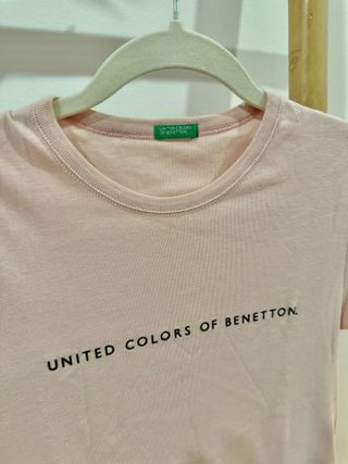 Camisetas de marca mujer 10€ cada una 